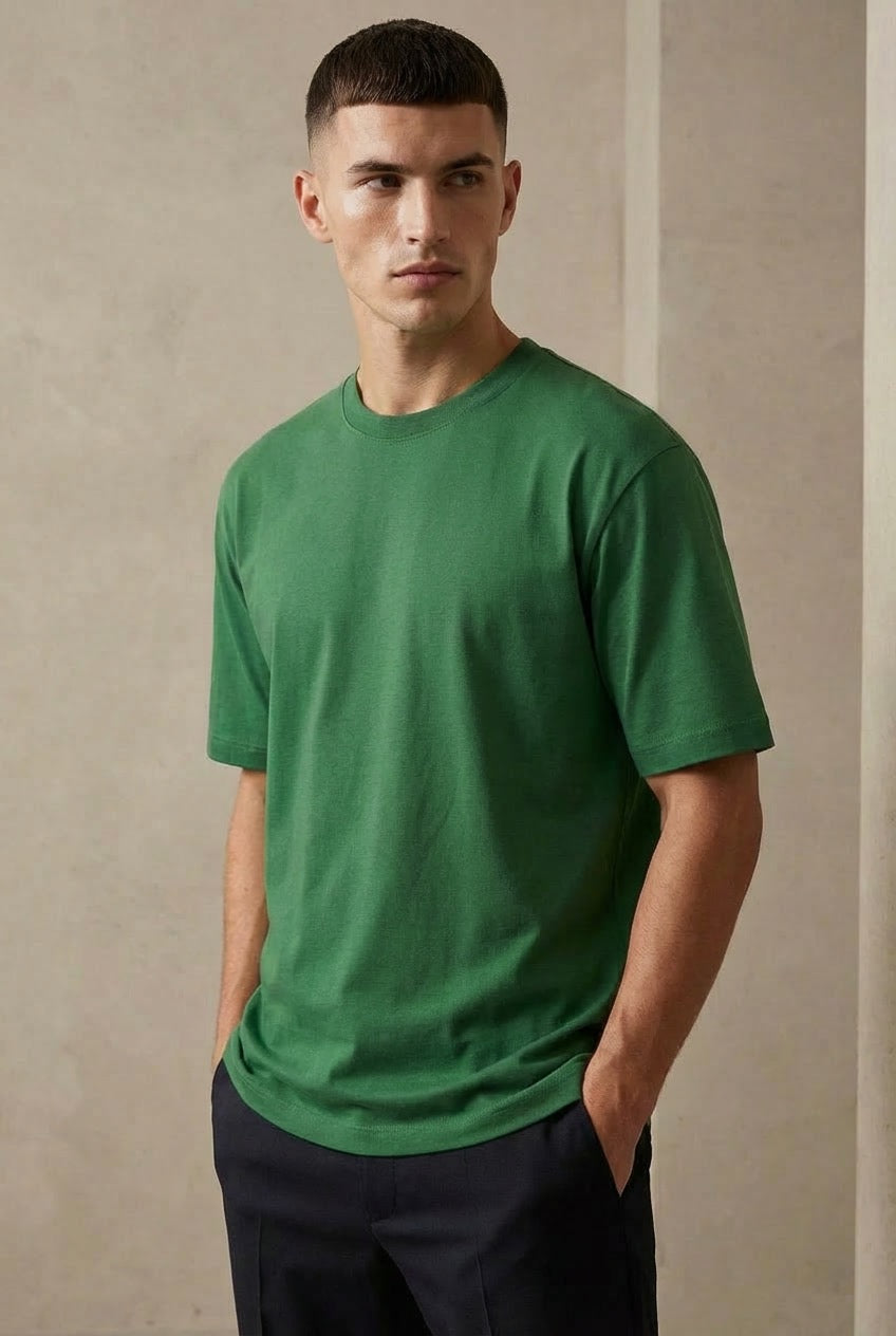 LUVXU Essential Signature Tee